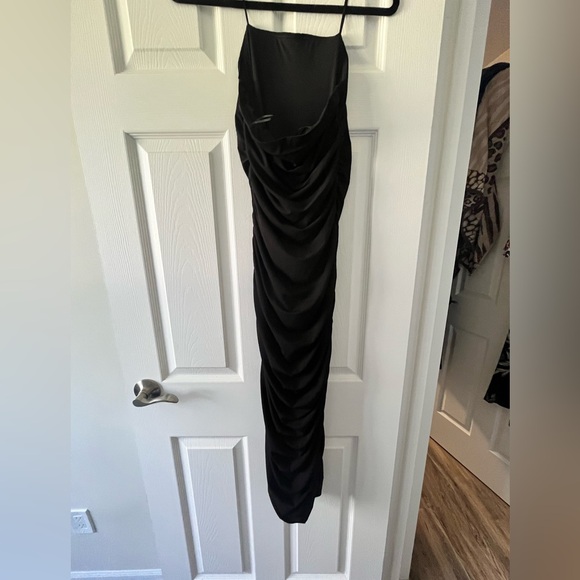 Strapless Dynamite Ruched Midi Dress - Picture 3 of 3